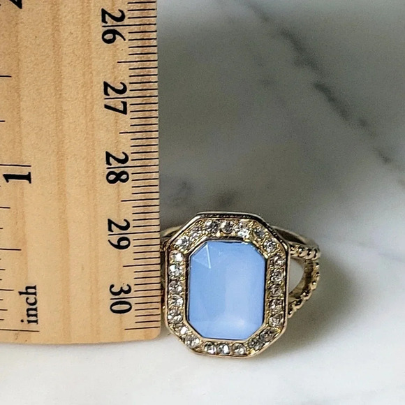 Statement Cocktail Ring Sz 11.25 Large Pale Blue Emerald Cut Rhinestone … - Picture 7 of 10